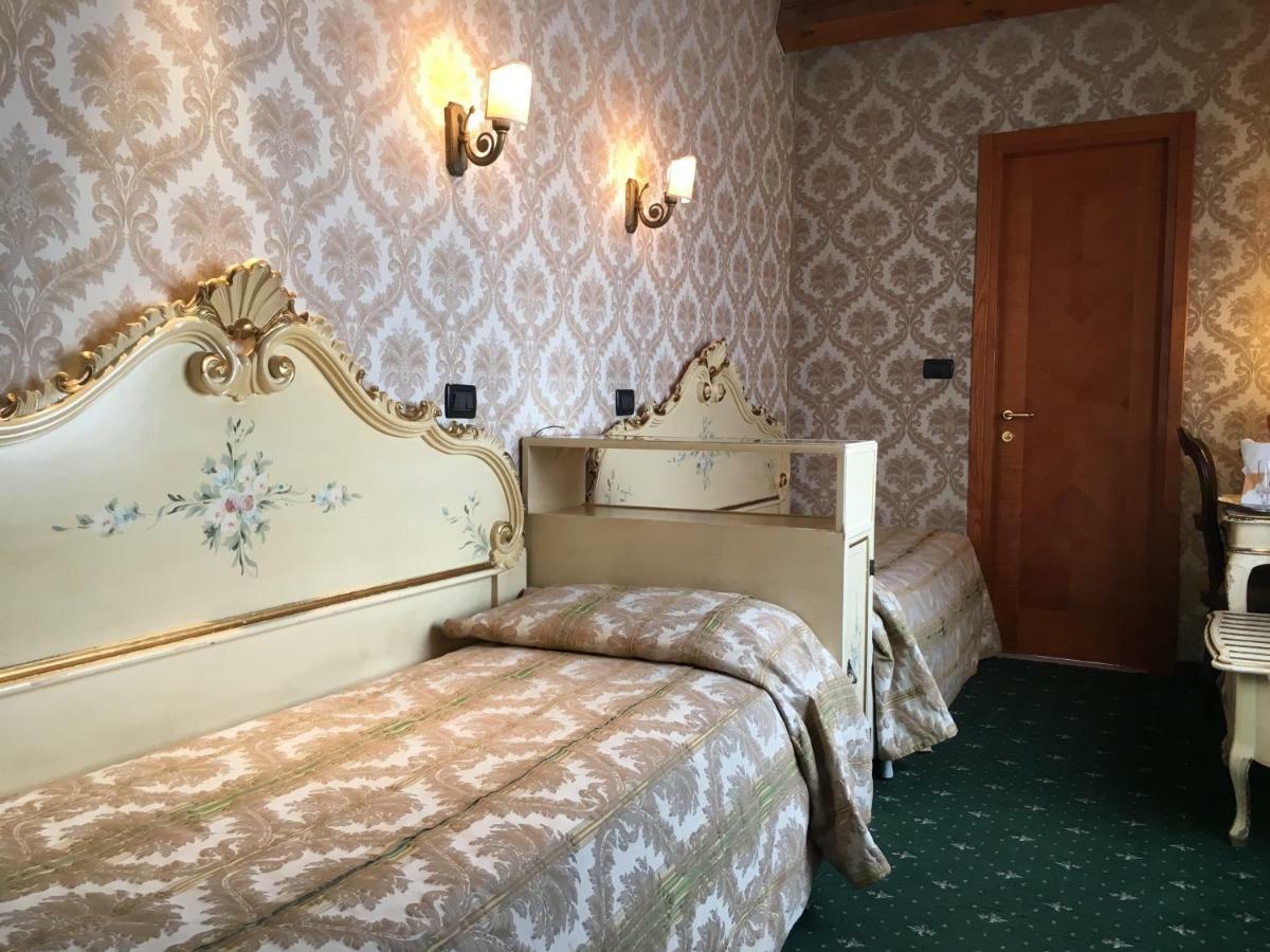 Hotel Gorizia A La Valigia Venedik Oda fotoğraf